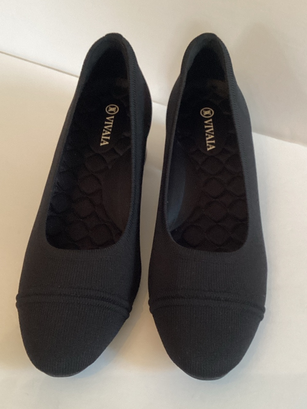 Vivaia Julie block heel pump-new